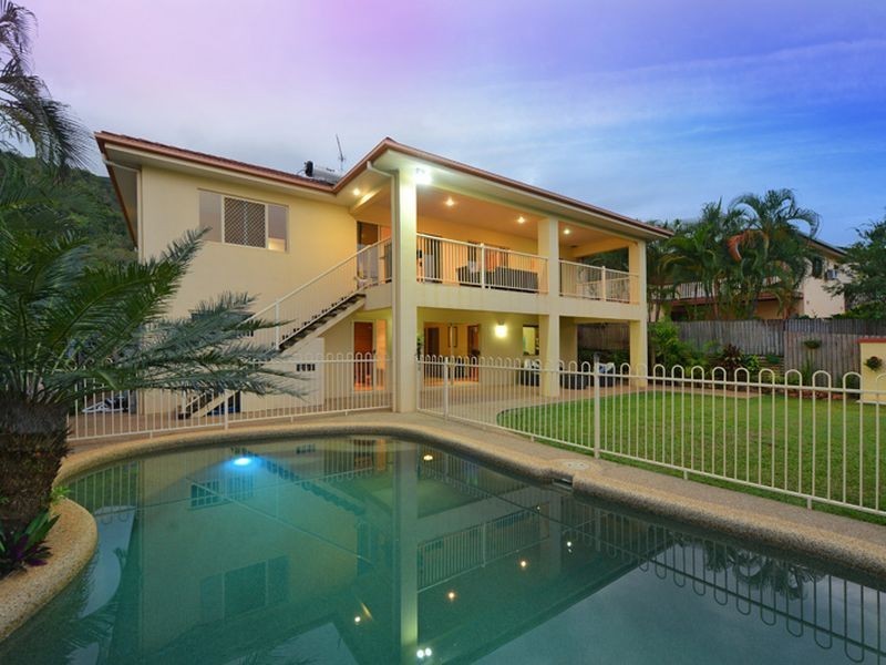 8 Terminalia Street, Redlynch QLD 4870