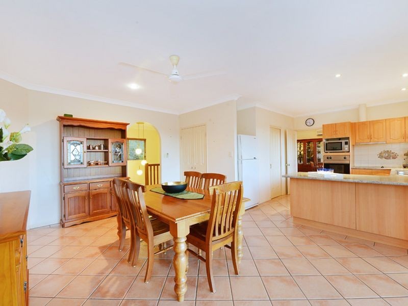 8 Terminalia Street, Redlynch QLD 4870