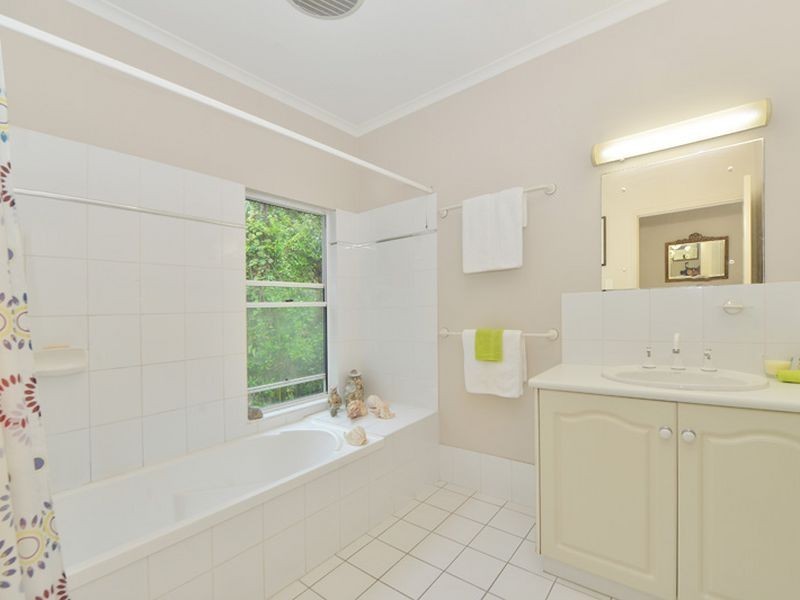 6 Barron View Drive, Freshwater QLD 4870