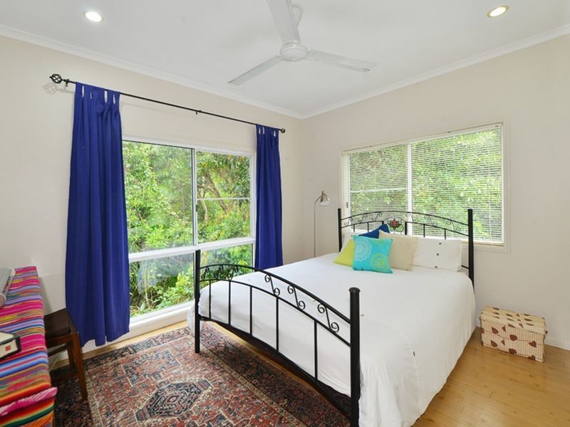 6 Barron View Drive, Freshwater QLD 4870