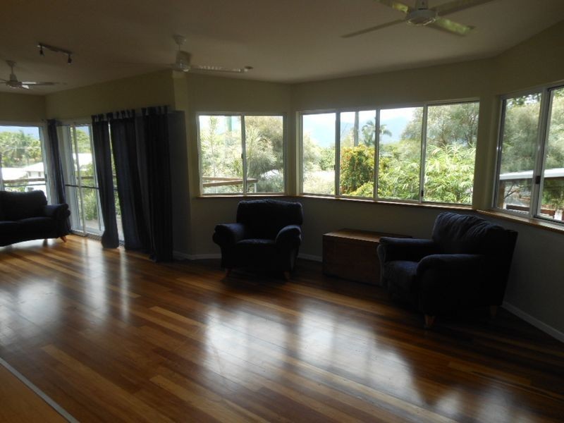 9 Old Smithfield Road, Freshwater QLD 4870