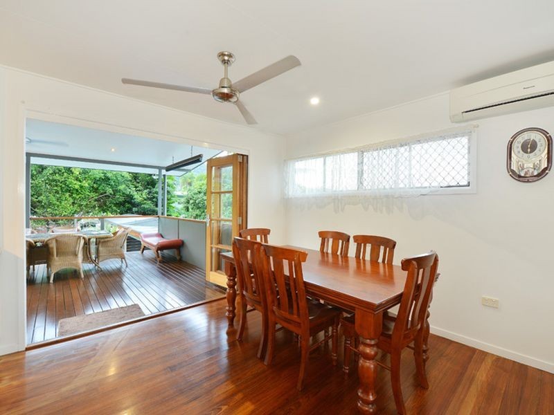 12 Purbeck Place, Edge Hill QLD 4870