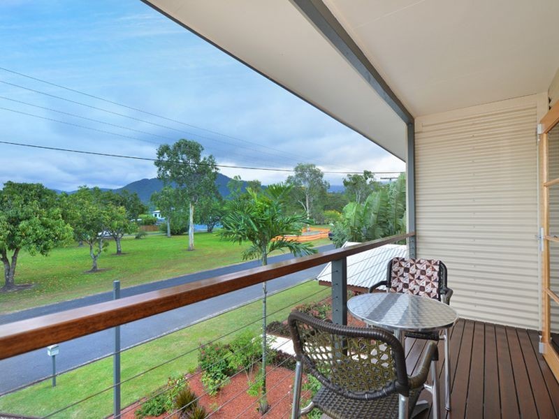 12 Purbeck Place, Edge Hill QLD 4870