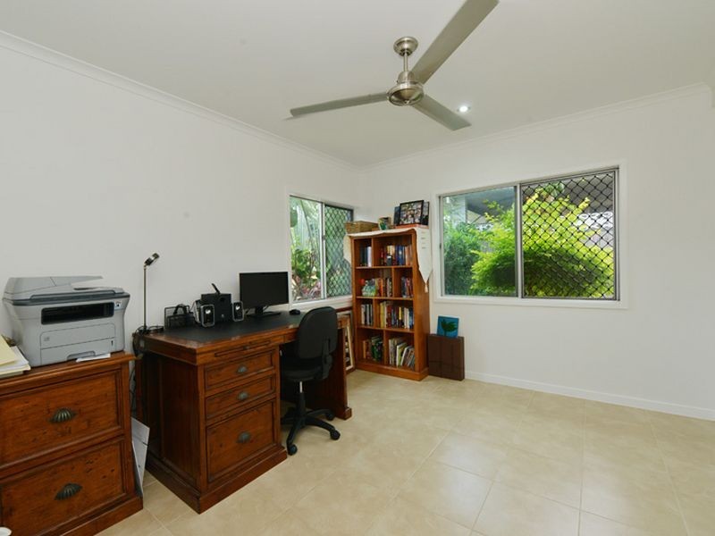 12 Purbeck Place, Edge Hill QLD 4870