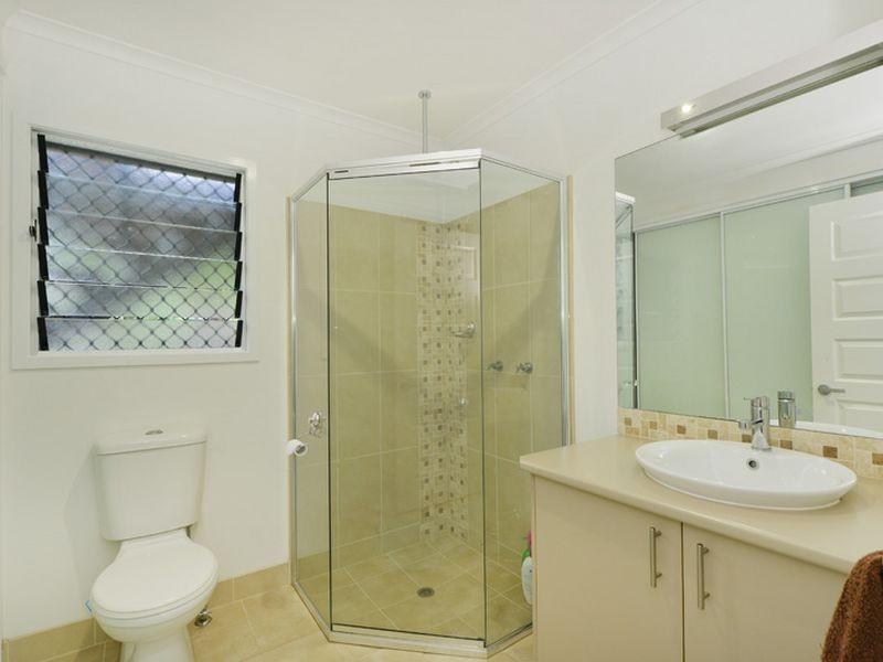 12 Purbeck Place, Edge Hill QLD 4870