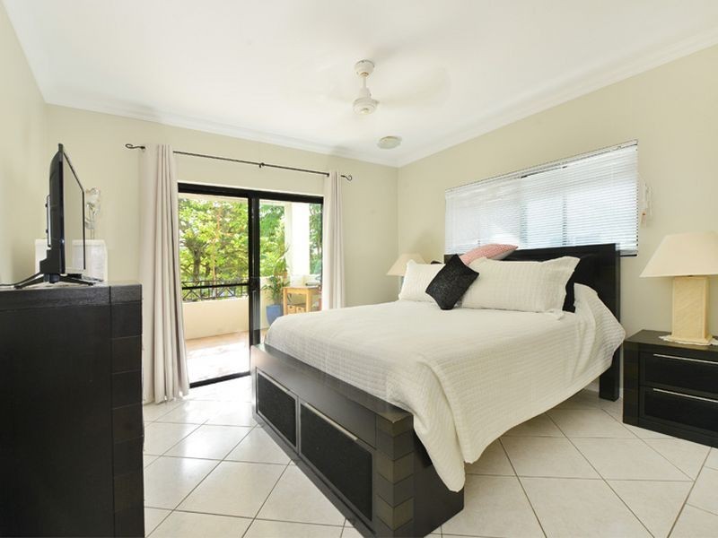 7/312 Lake Street, Cairns North QLD 4870