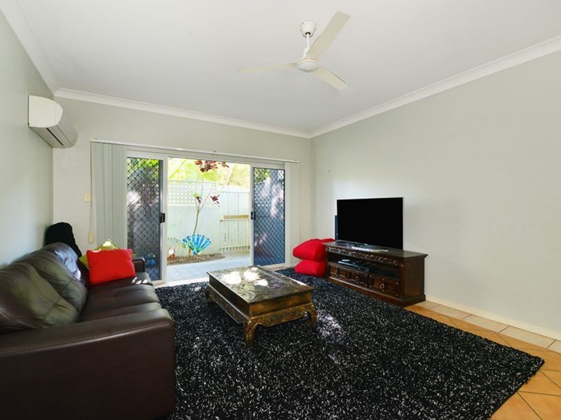 3/303 Lake Street, Cairns North QLD 4870