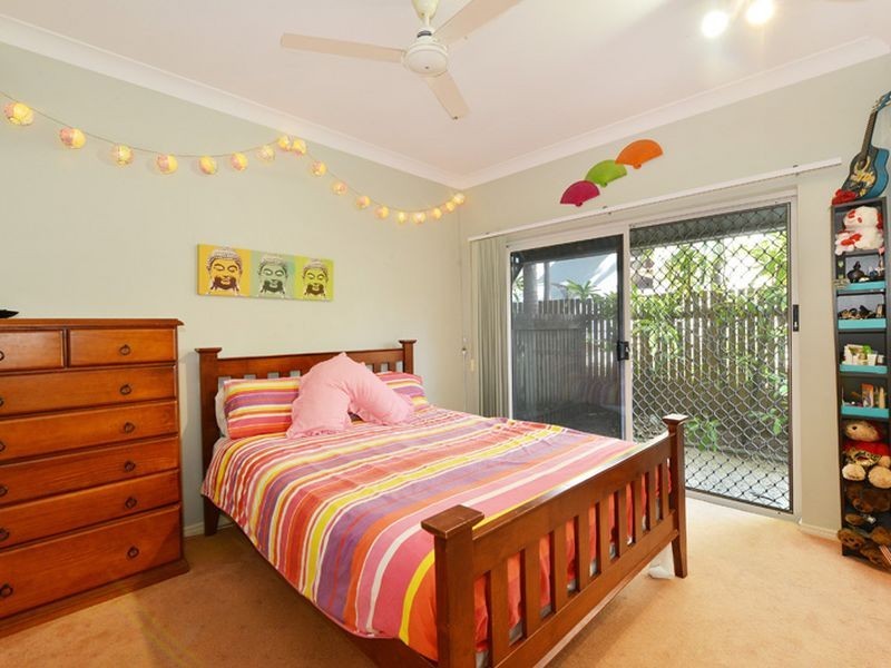 3/303 Lake Street, Cairns North QLD 4870