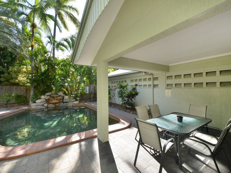 3/303 Lake Street, Cairns North QLD 4870