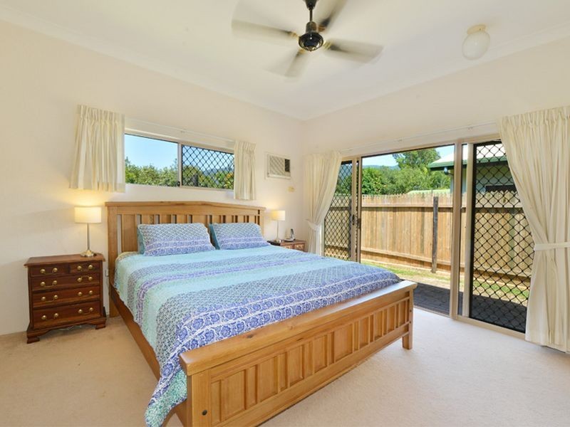 19 Meander Close, Brinsmead QLD 4870