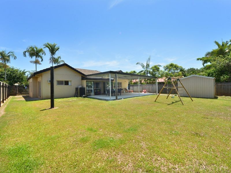 19 Meander Close, Brinsmead QLD 4870