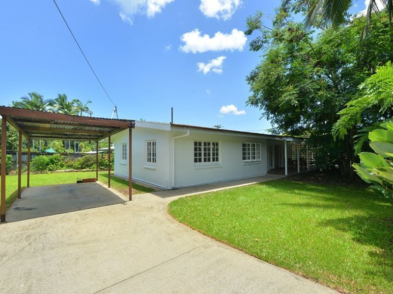 28 Murchison Street, Whitfield QLD 4870