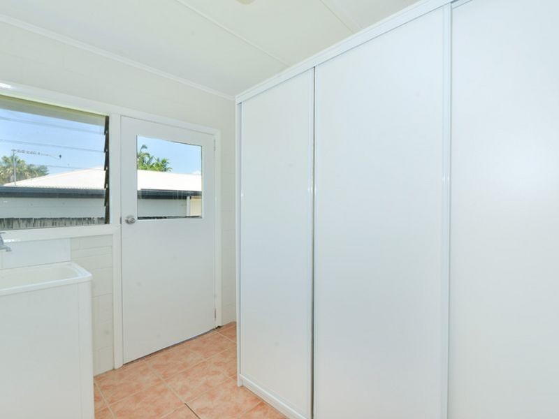 28 Murchison Street, Whitfield QLD 4870