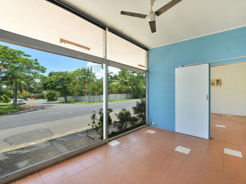 28 Murchison Street, Whitfield QLD 4870