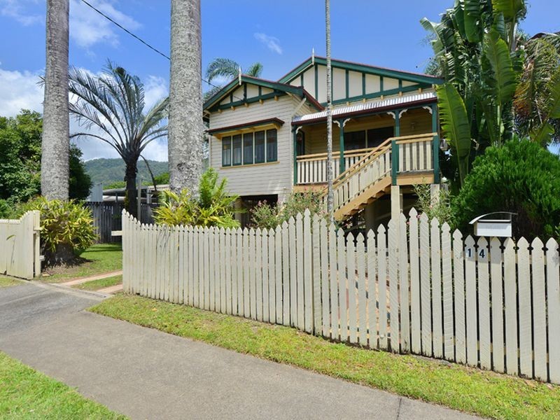 14 Barr Street, Earlville QLD 4870