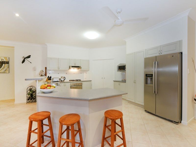 5 Kulgun Street, Caravonica QLD 4878