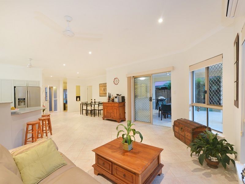 5 Kulgun Street, Caravonica QLD 4878