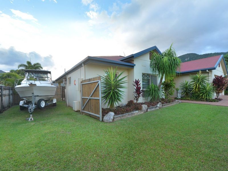 5 Kulgun Street, Caravonica QLD 4878