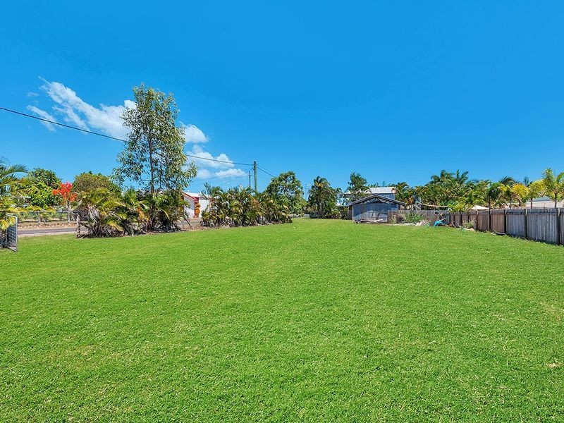 5 Panos Street, Cardwell QLD 4849