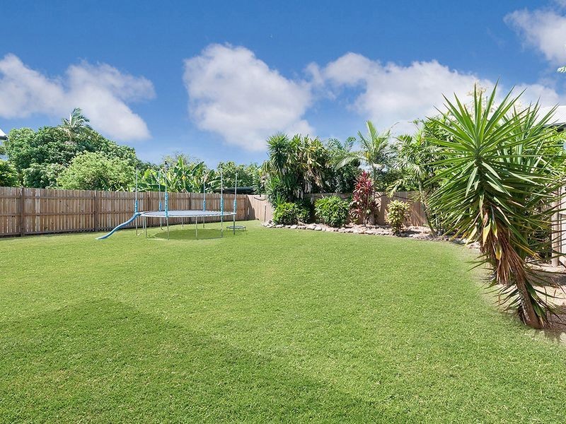 15 Thomson Street, Earlville QLD 4870