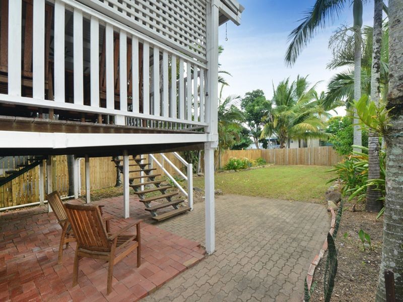 257 Mcleod Street, Cairns North QLD 4870