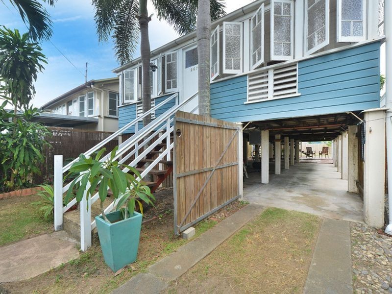 257 Mcleod Street, Cairns North QLD 4870