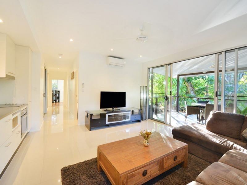 30-36 Caribbean Street, Holloways Beach QLD 4878