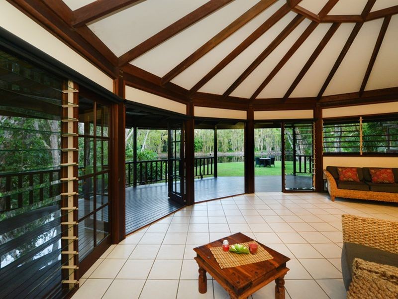 30-36 Caribbean Street, Holloways Beach QLD 4878