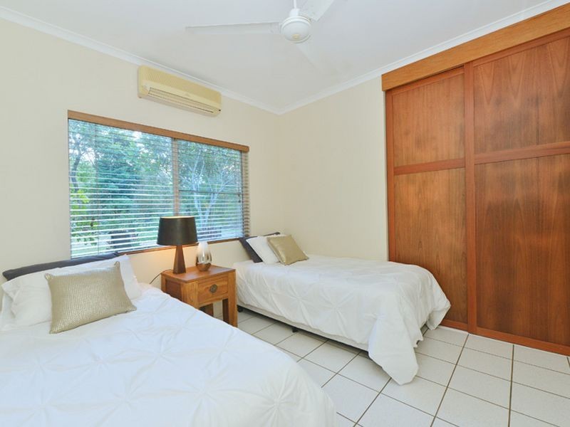 30-36 Caribbean Street, Holloways Beach QLD 4878