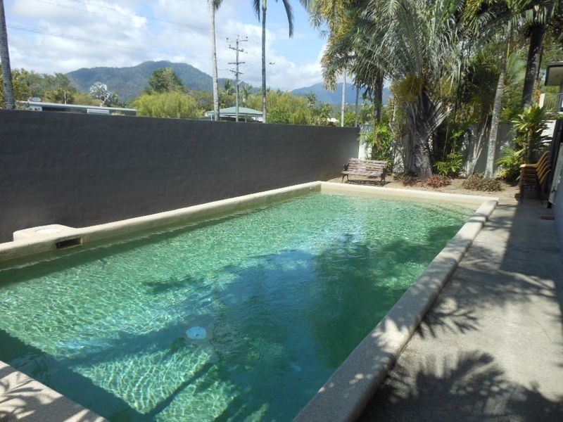 4/120 Greenslopes Street, Edge Hill QLD 4870