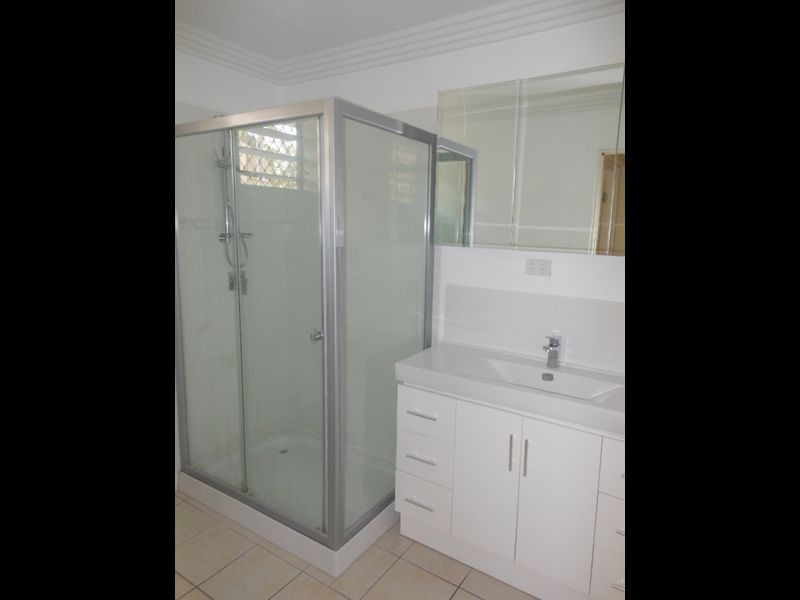 4/120 Greenslopes Street, Edge Hill QLD 4870