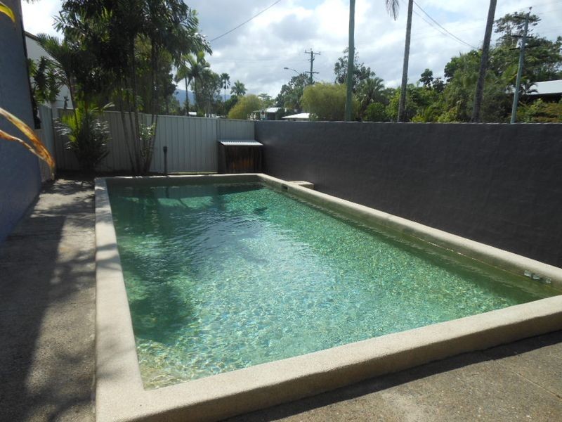 4/120 Greenslopes Street, Edge Hill QLD 4870