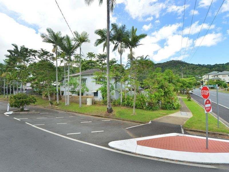 395 Mayers Street, Edge Hill QLD 4870