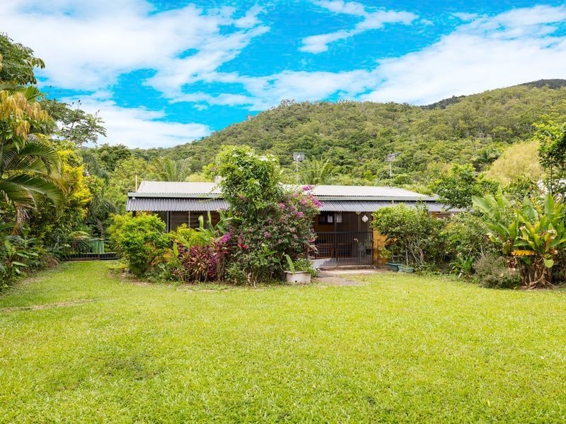 74 Impey Street, Caravonica QLD 4878