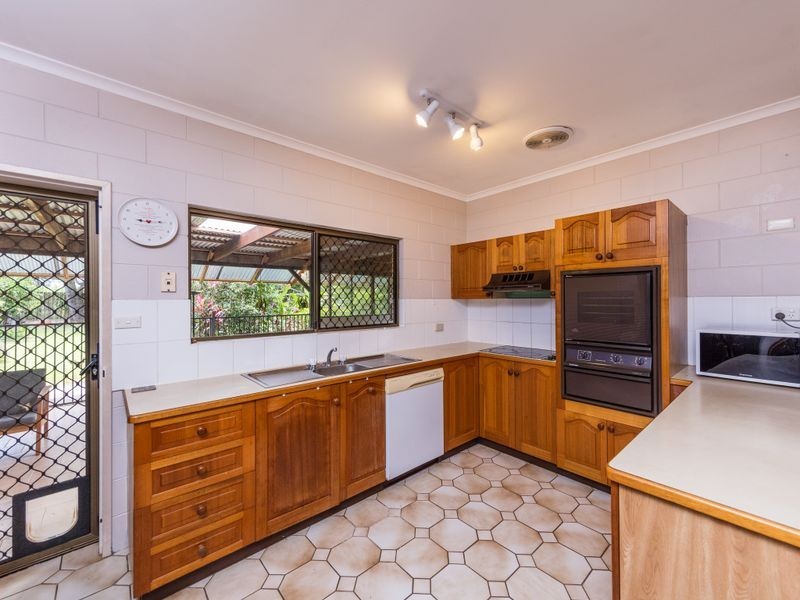 74 Impey Street, Caravonica QLD 4878