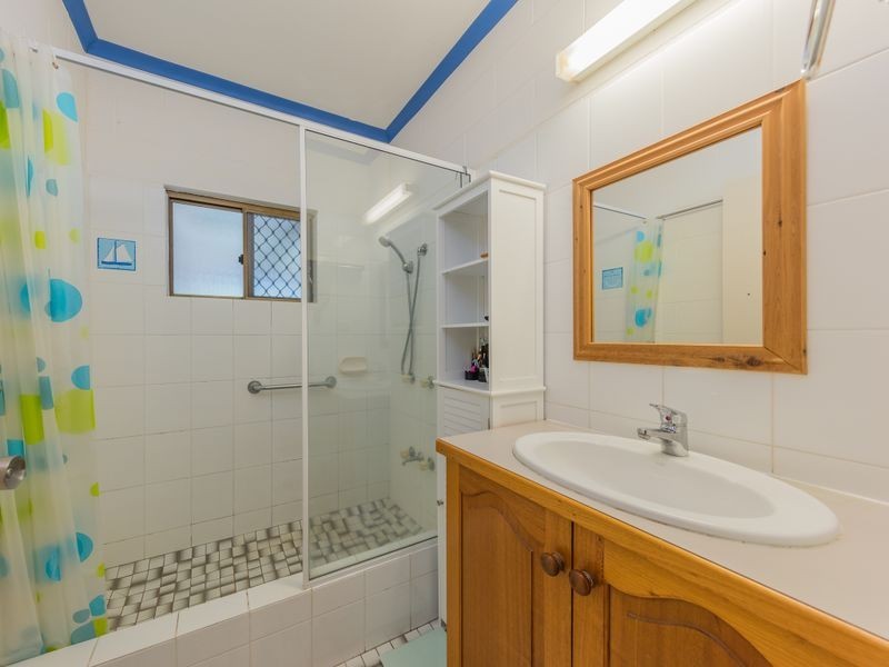 74 Impey Street, Caravonica QLD 4878