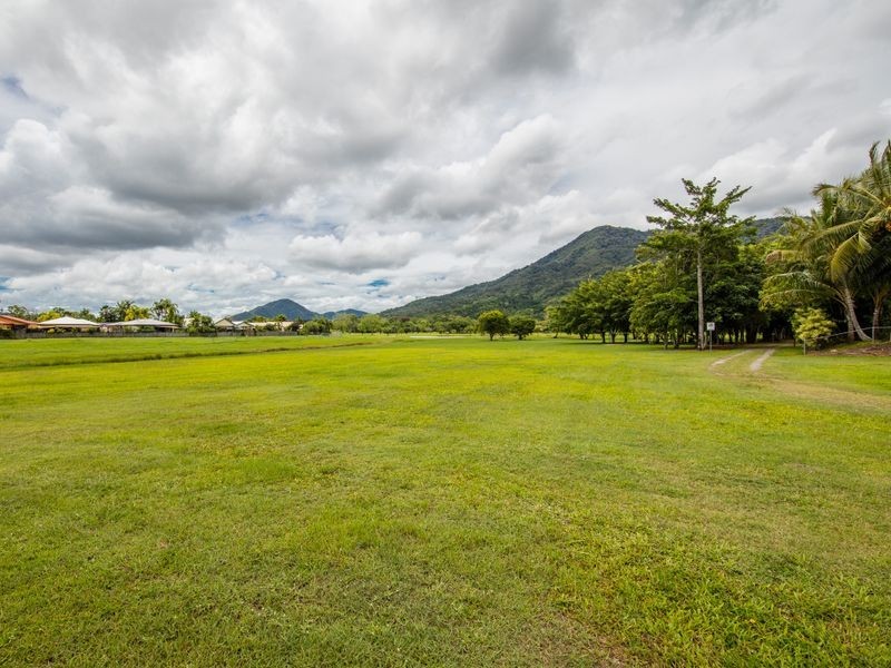 74 Impey Street, Caravonica QLD 4878