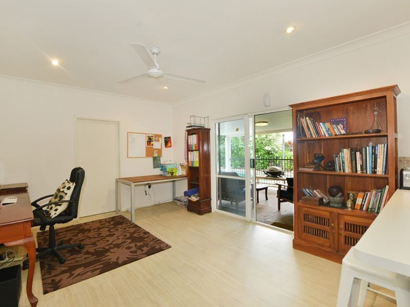 3 Duvir Close, Brinsmead QLD 4870