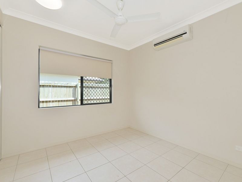 11 Totley Chase, Trinity Park QLD 4879