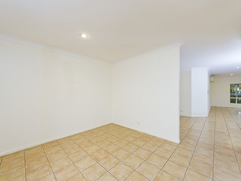 3 West Park Ridge Drive, Brinsmead QLD 4870