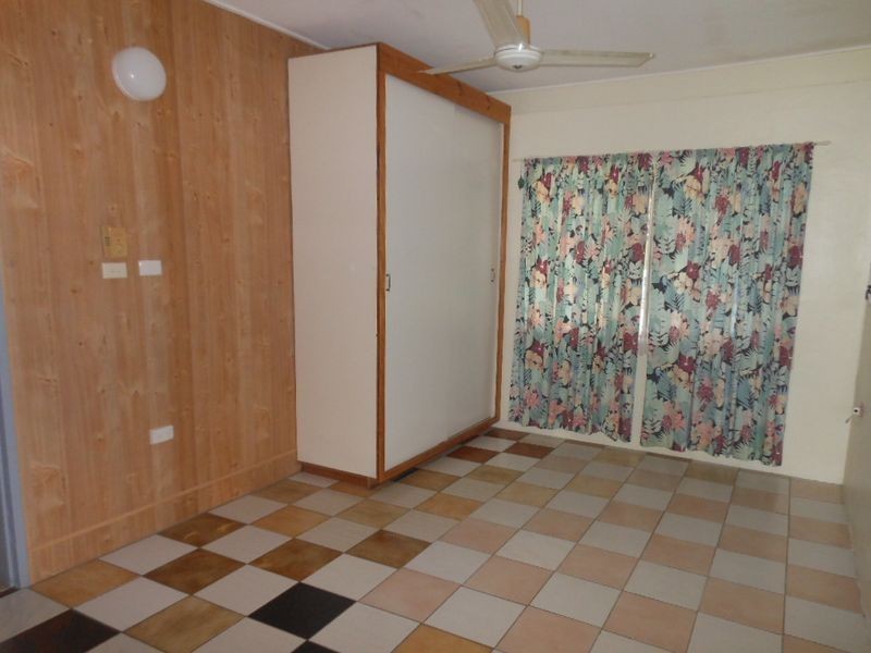 12 Stirling Street, Whitfield QLD 4870