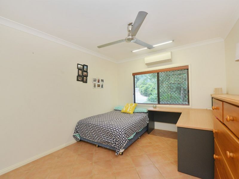 44-50 Harvey Road, Redlynch QLD 4870