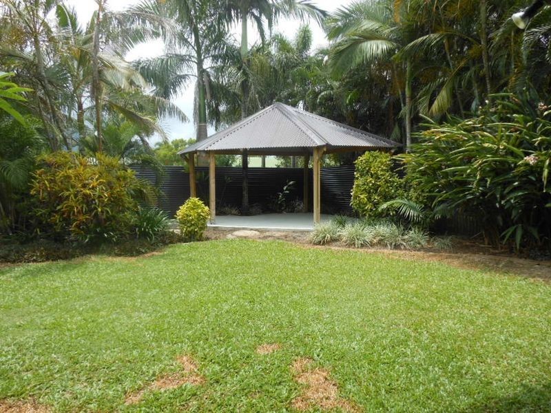 11 Greenford Close, Brinsmead QLD 4870