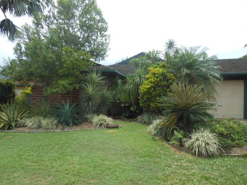 11 Greenford Close, Brinsmead QLD 4870