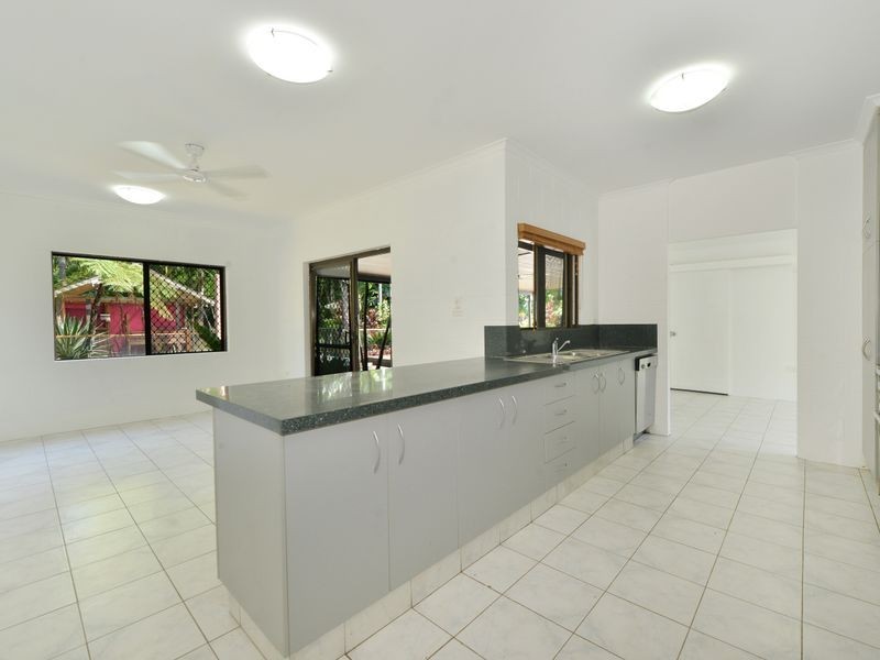 50 Hobson Drive, Brinsmead QLD 4870