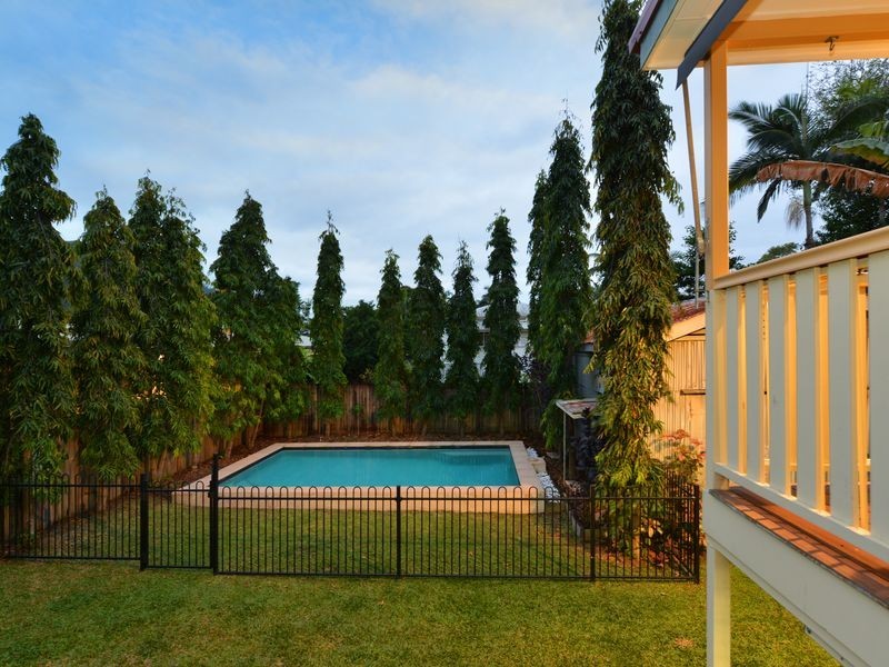 14 Barr Street, Earlville QLD 4870