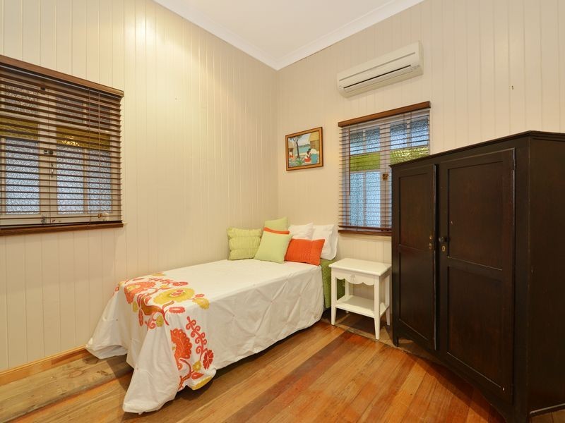 14 Barr Street, Earlville QLD 4870