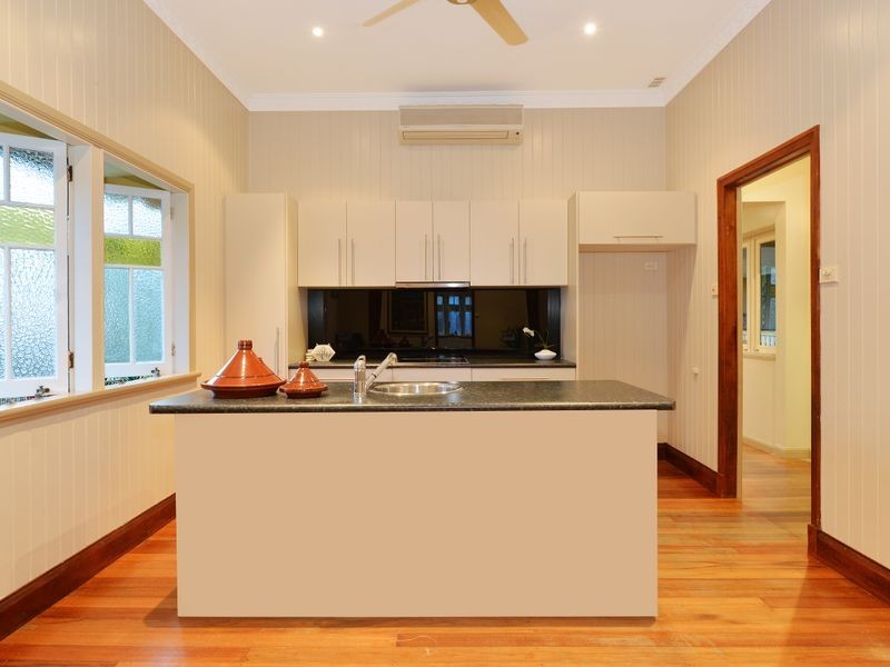 14 Barr Street, Earlville QLD 4870