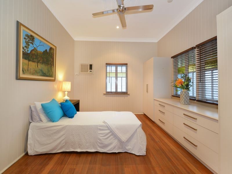 14 Barr Street, Earlville QLD 4870