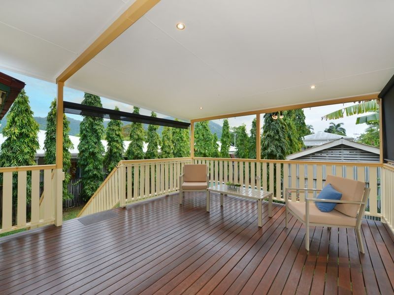 14 Barr Street, Earlville QLD 4870